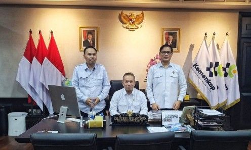 Menteri Koperasi Ferry Juliantono