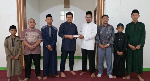 Pekerja Armada Logistik PT Pertamina Patra Niaga