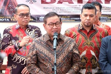 Gubenur Pramono Anung