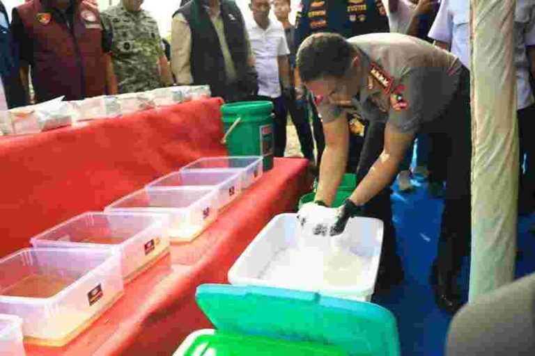 Kapolri Suyudi Tutup Rantai Narkoba Internasional di Aceh