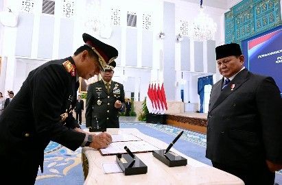 Prabowo Lantik Kapolri Suyudi