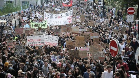 demonstrasi pelajar Prancis