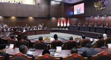 sidang putusan ijazah Gibran